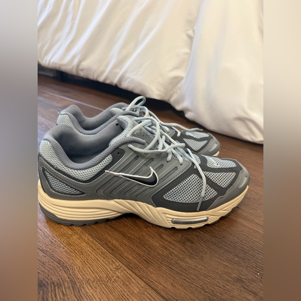 NIKE AIR PEGASUS SMOKE GRAY MENS SNEAKERS